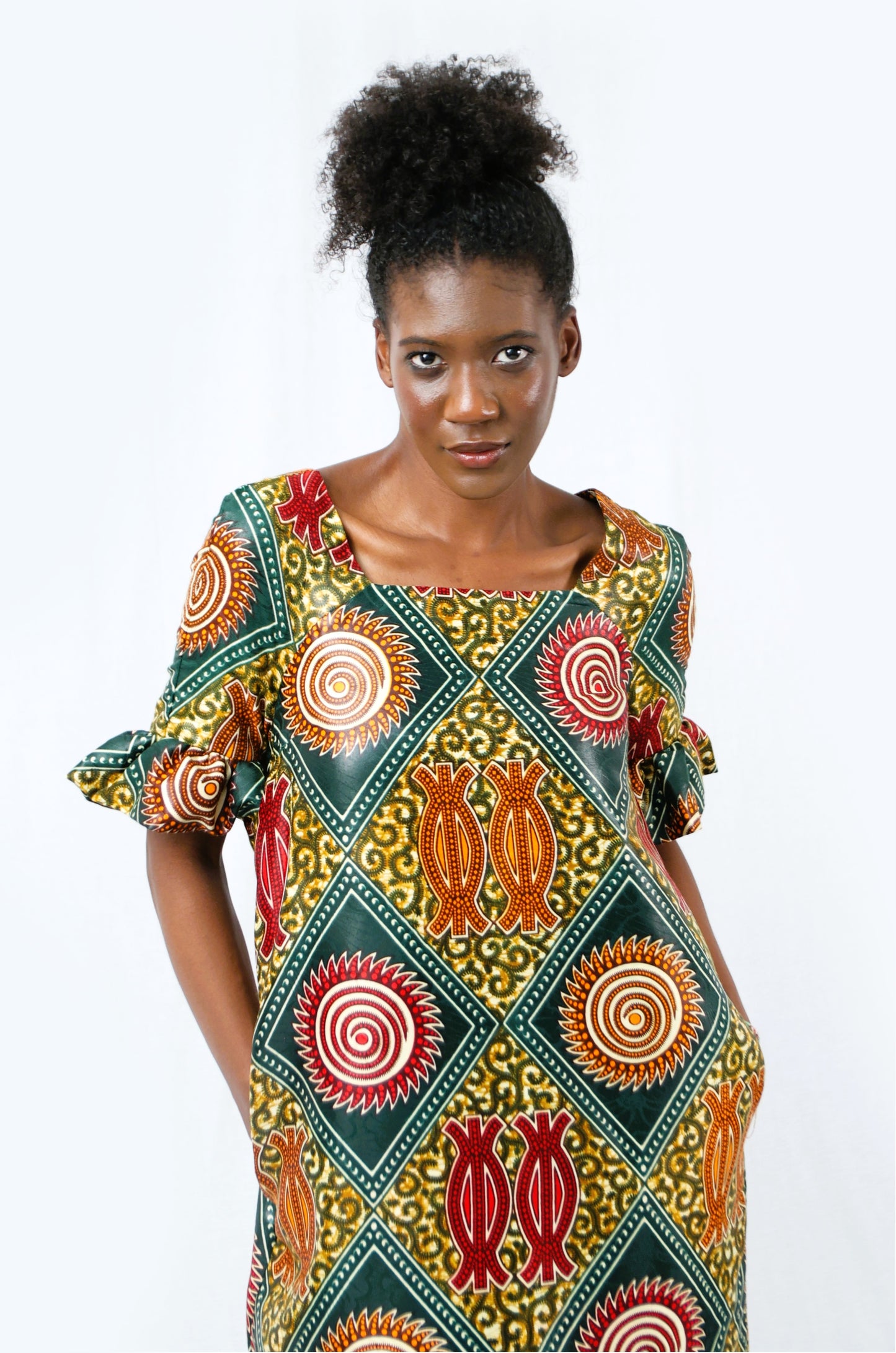 STRAIGHT DRESS KENYA