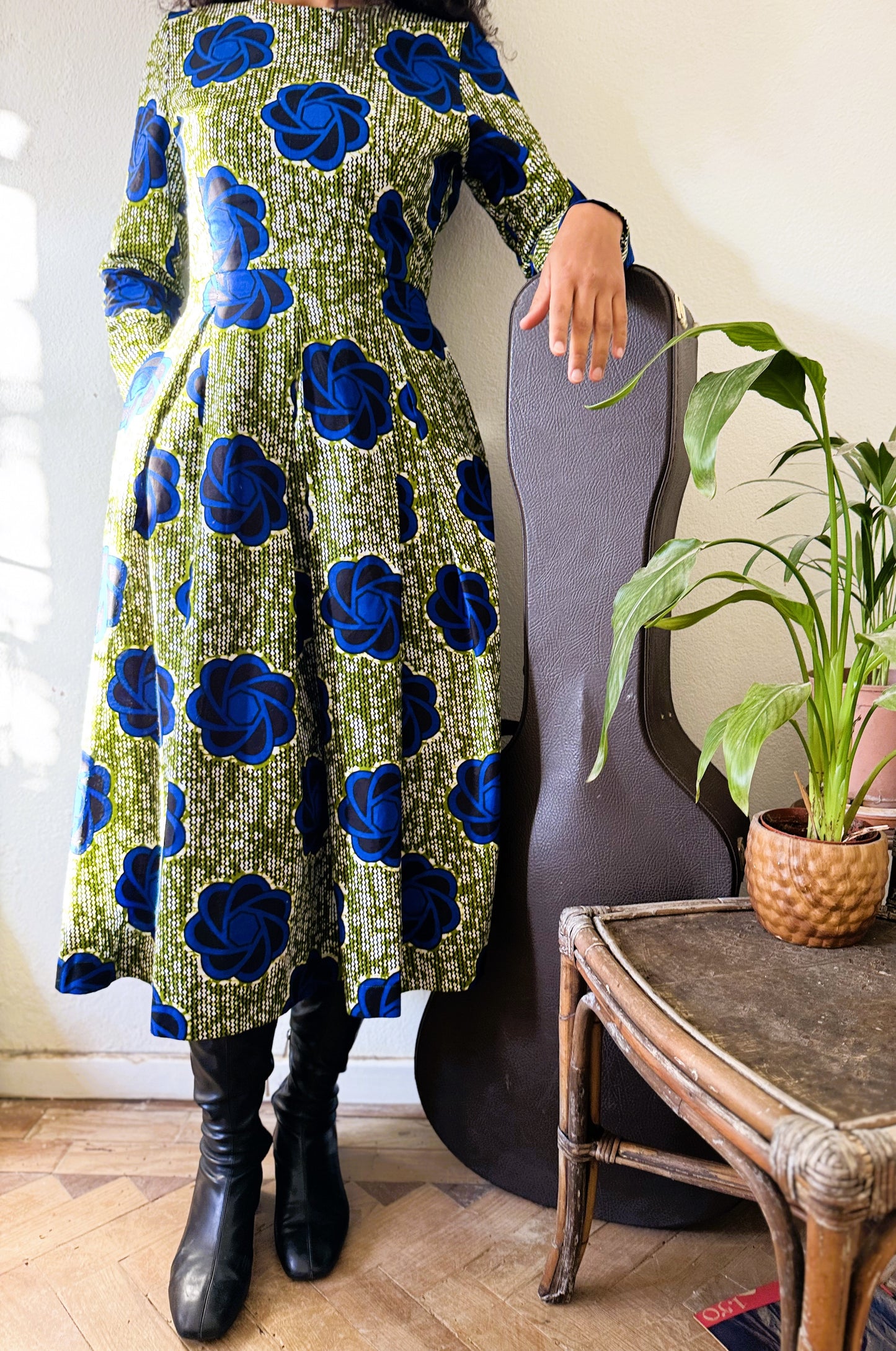 MIDI DRESS WITH PLEATS IVORY COAST BLUE