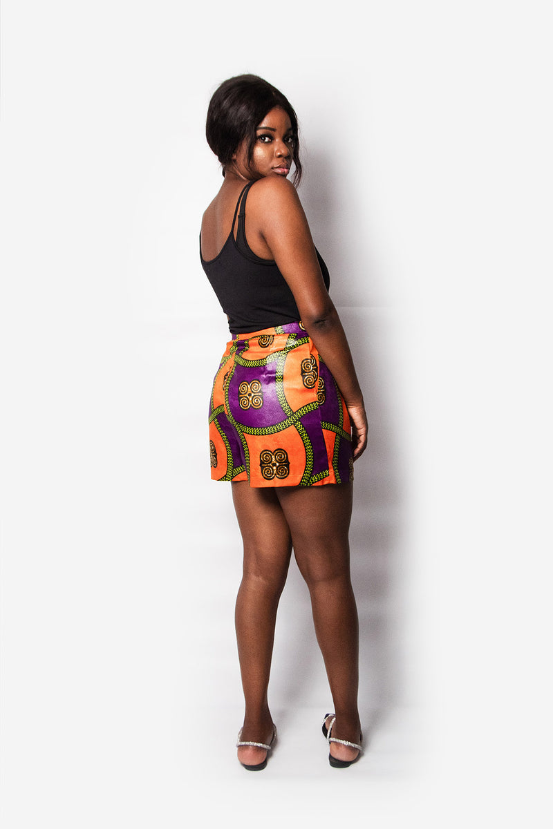 SHORTS ORANGE UÍGE